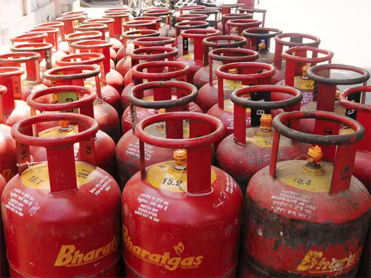 ਸਸਤਾ ਹੋਇਆ LPG ਸਿਲੰਡਰ, ਕੀਮਤ ‘ਚ 172 ਰੁਪਏ ਦੀ ਕਟੌਤੀ..